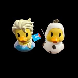 Disney’s Elsa & Olaf Rubber Duck Set - NWT